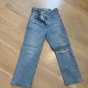 Levi’s Ribcage Straight